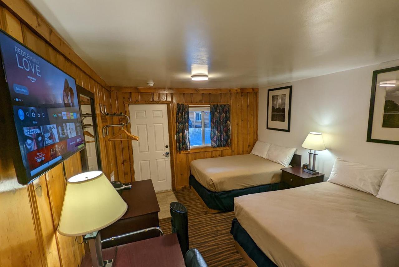 Teton Court Motel Пайндейл Экстерьер фото